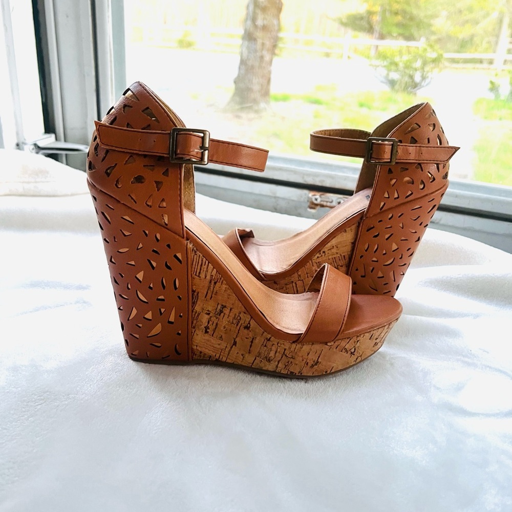 Light Brown 4” Open Toe Wedges